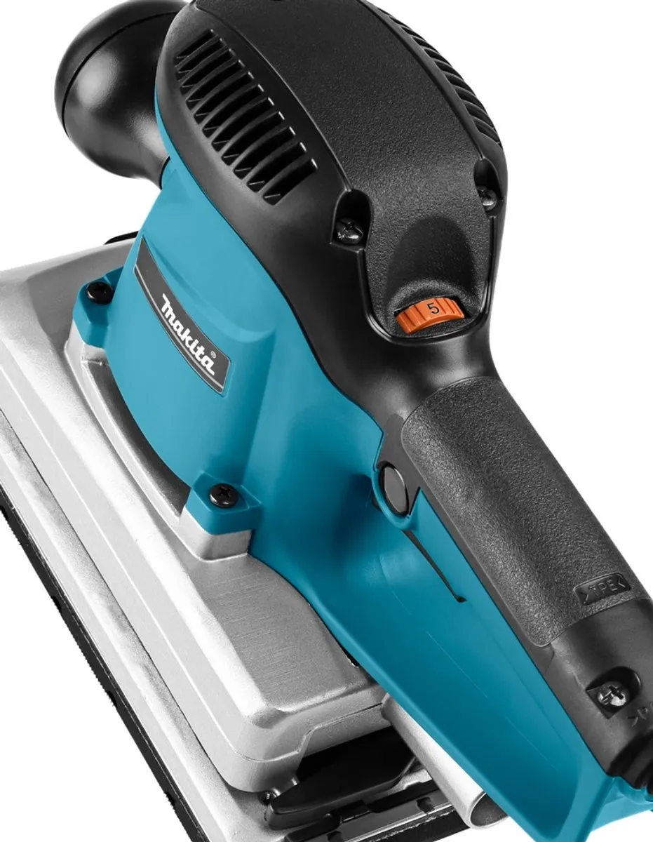 Makita BO4900V Vlakschuurmachine 330W
