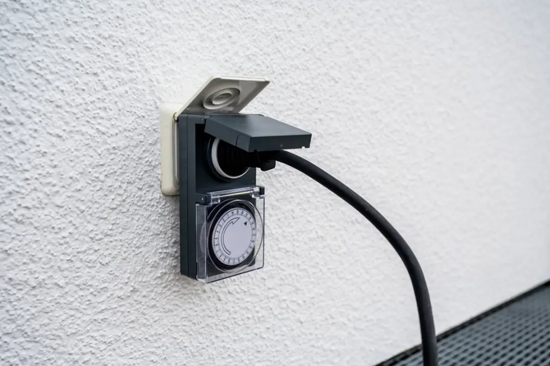 Brennenstuhl MMZ 44 Dag-tijdschakelklok IP44 - 3500W