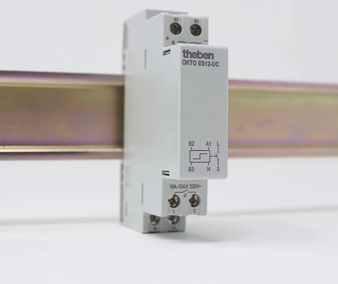 Theben OKTO ES12-UC Impulsschakelaar 600W - Grijs