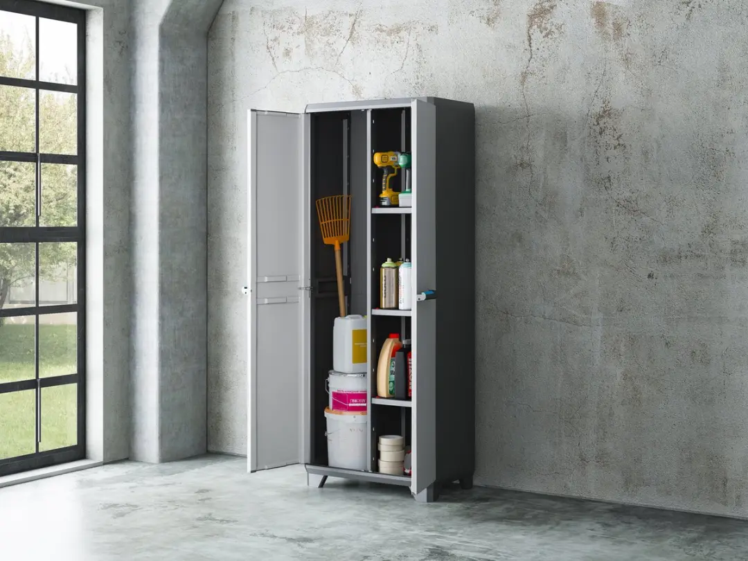 Keter Linear Utility Opbergkast 68x173x39cm - Grijs/Zwart