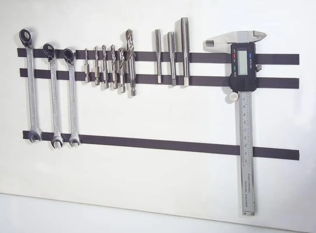 Westfalia Zelfklevend Magneetband 10m - Grijs