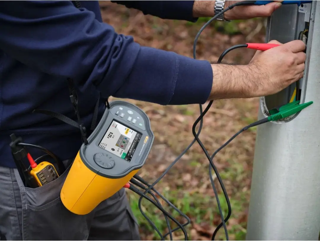 Fluke 1674FC SCH Installatietester - Wit