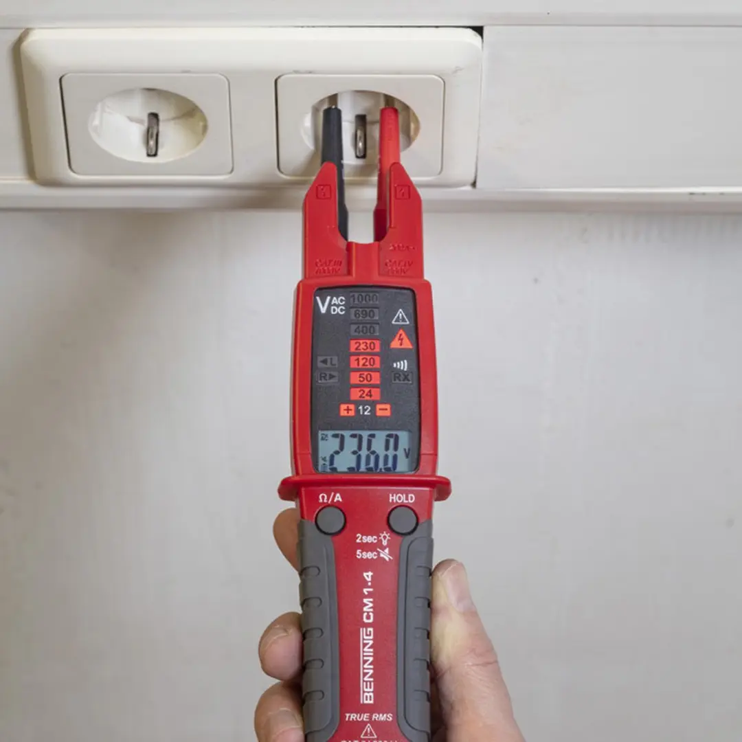Benning Stroomtang Multimeter CM 1-4 44686 - 0,1-200A AC