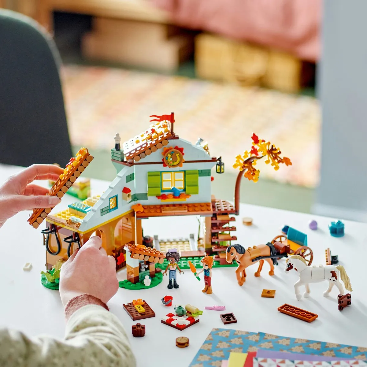 LEGO Friends Herfst Paardenstal 41745 - Meerkleurig - afbeelding 5 van 6