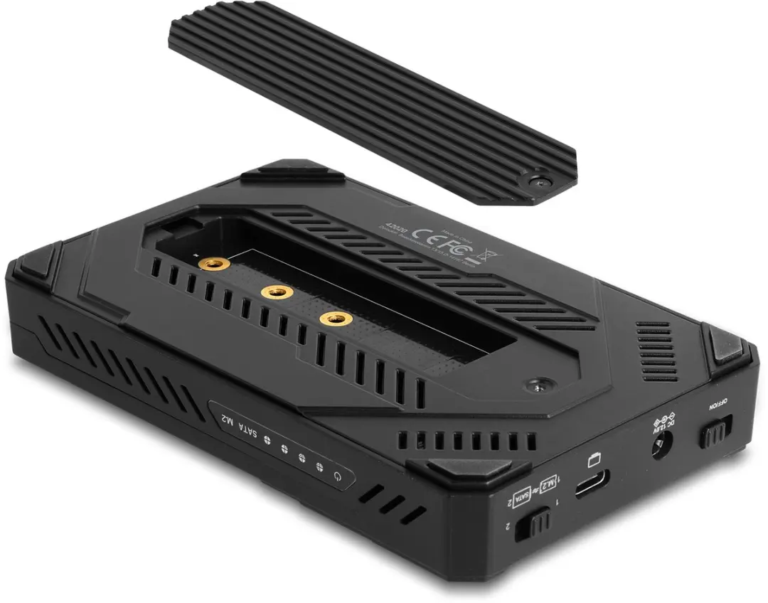 Delock USB-C Behuizing M.2 NVMe + 2.5" SATA/HDD