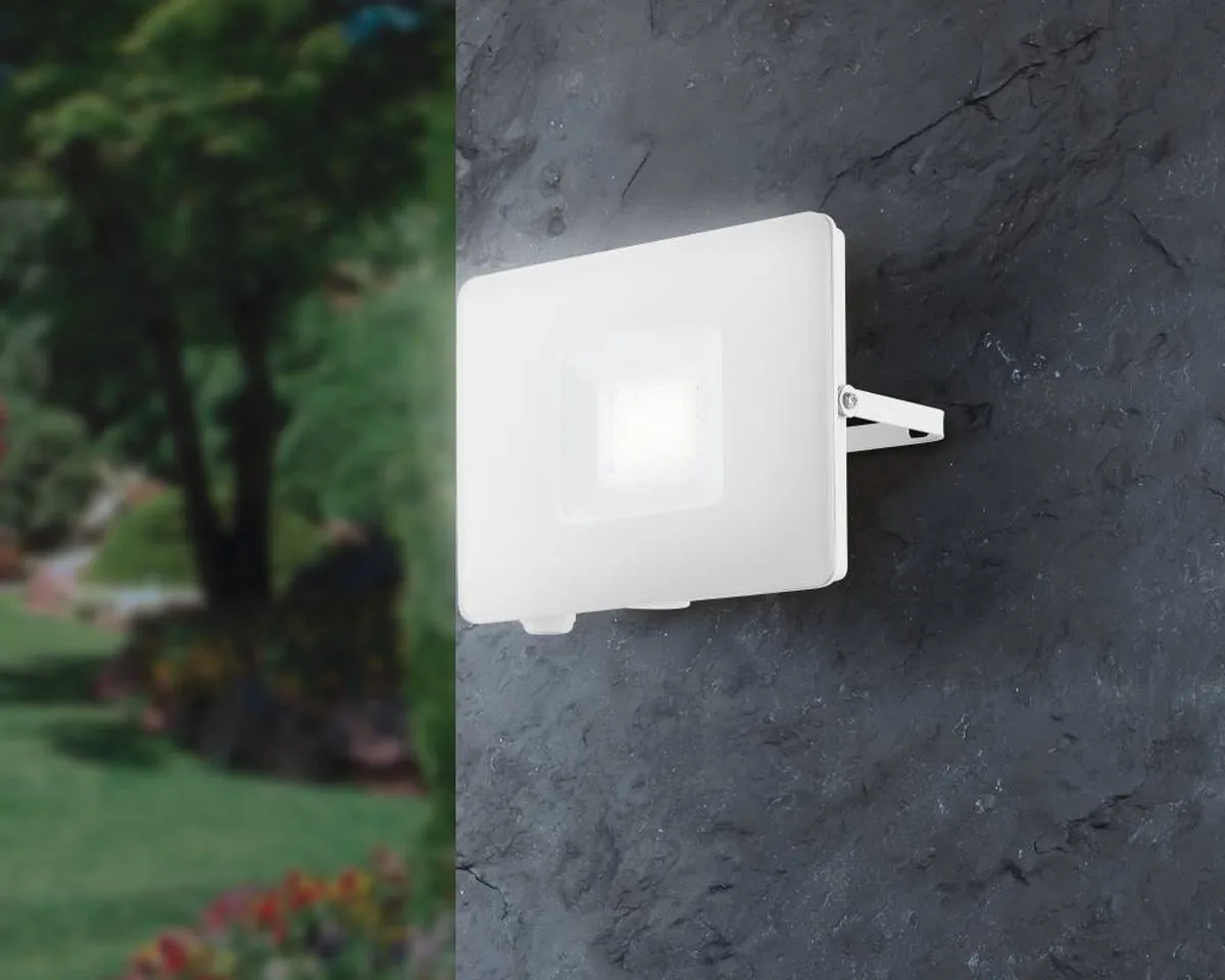 Eglo Faedo 3 Buiten Muurverlichting 30W Koelwit