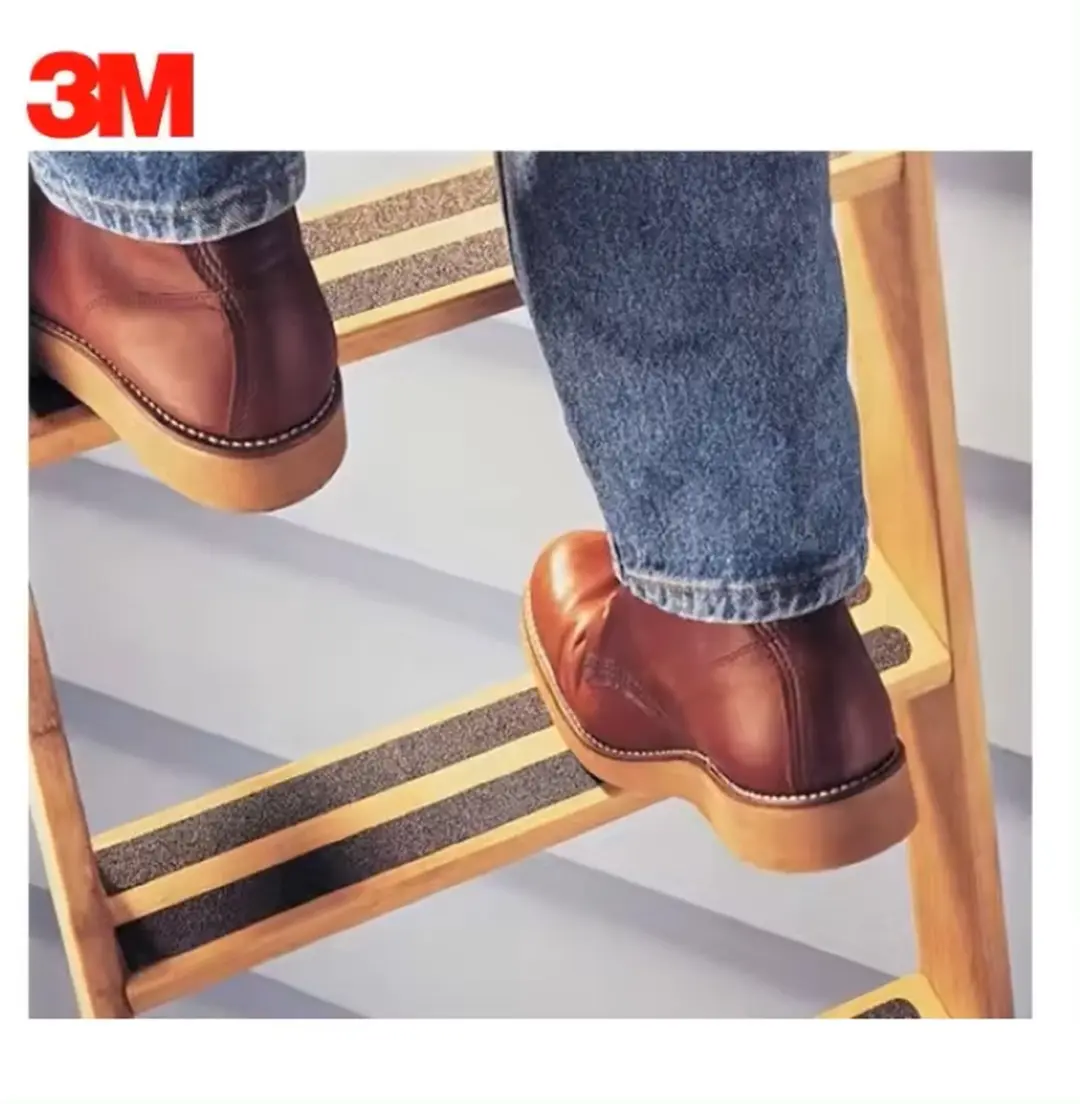3M 610 Safety-Walk Antisliptape 100mm x 18,2m - Zwart