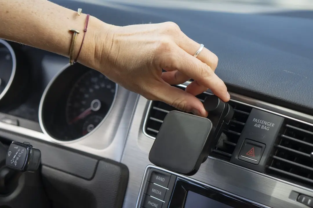 Peak Design Mobile Car Mount Vent Charging v2 - Zwart