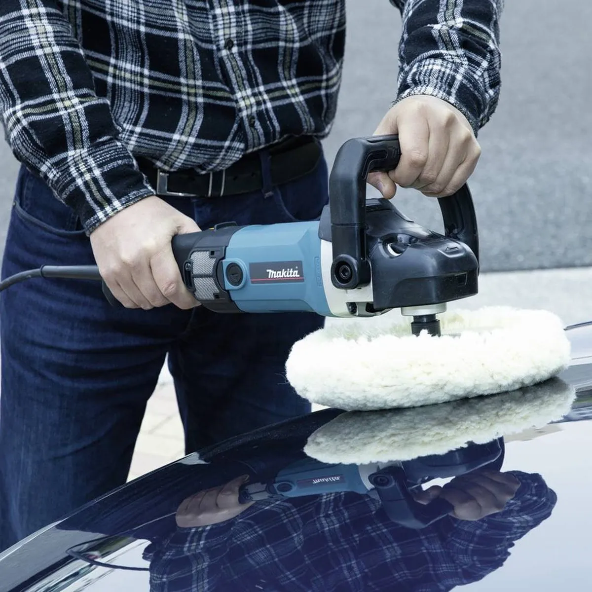 Makita 9237CB Schuur-/poetsmachine 1200W Ø180mm