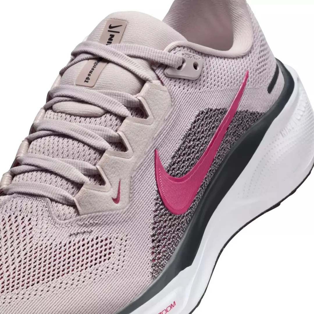 Nike Pegasus 41 FD2723-014 Hardloopschoenen - Dames - Maat 42