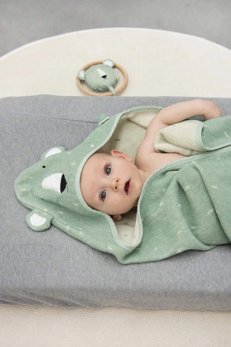 Trixie Badcape Mr. Polar Bear 75x75cm - Muntgroen