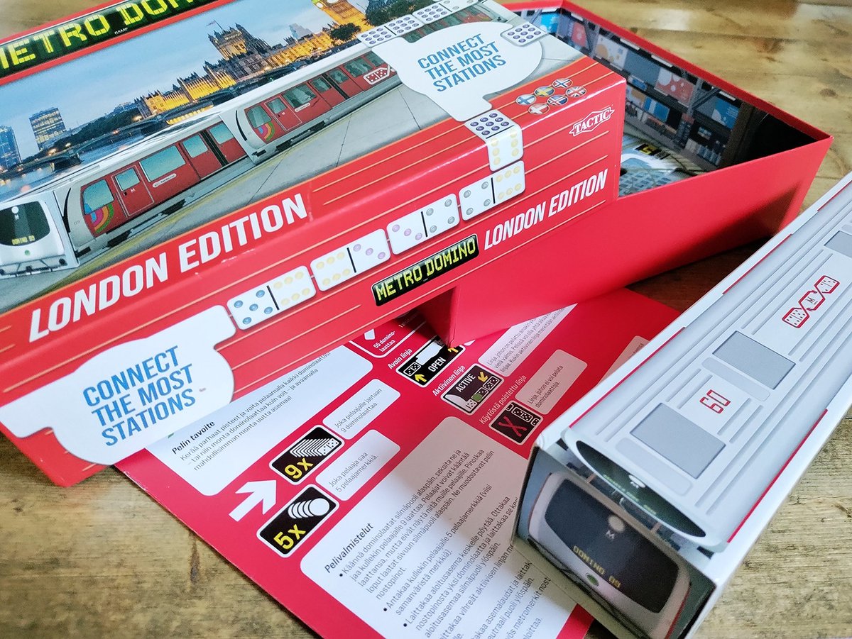 Tactic Metro Domino: London Edition – Bordspel – Luxe Uitvoering – Strategisch Dominospel met Stations en Metrofiches – Vanaf 10 Jaar – 2 tot 4 Spelers