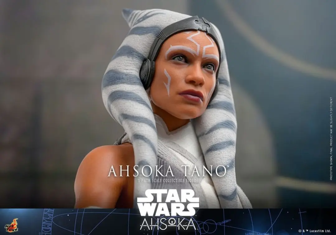 Hot Toys Star Wars Ahsoka Tano 1/6 Action Figure 28cm - Multi