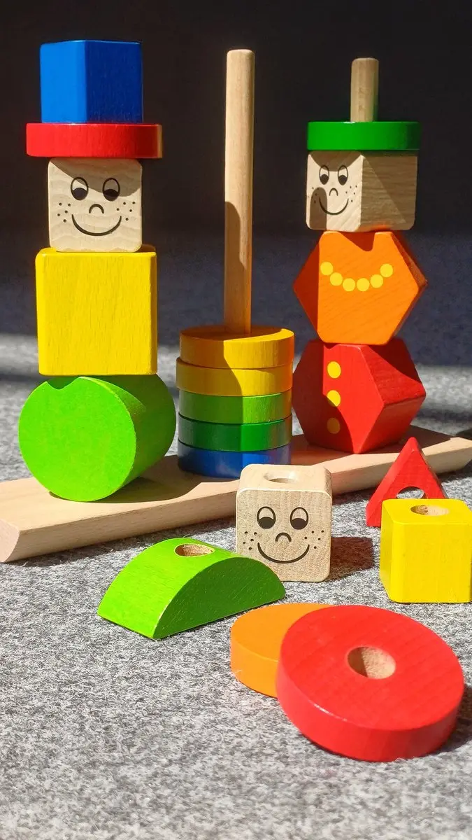 Heros Stapelpuzzel Figuren Basis Kleuren - 21 Stuks