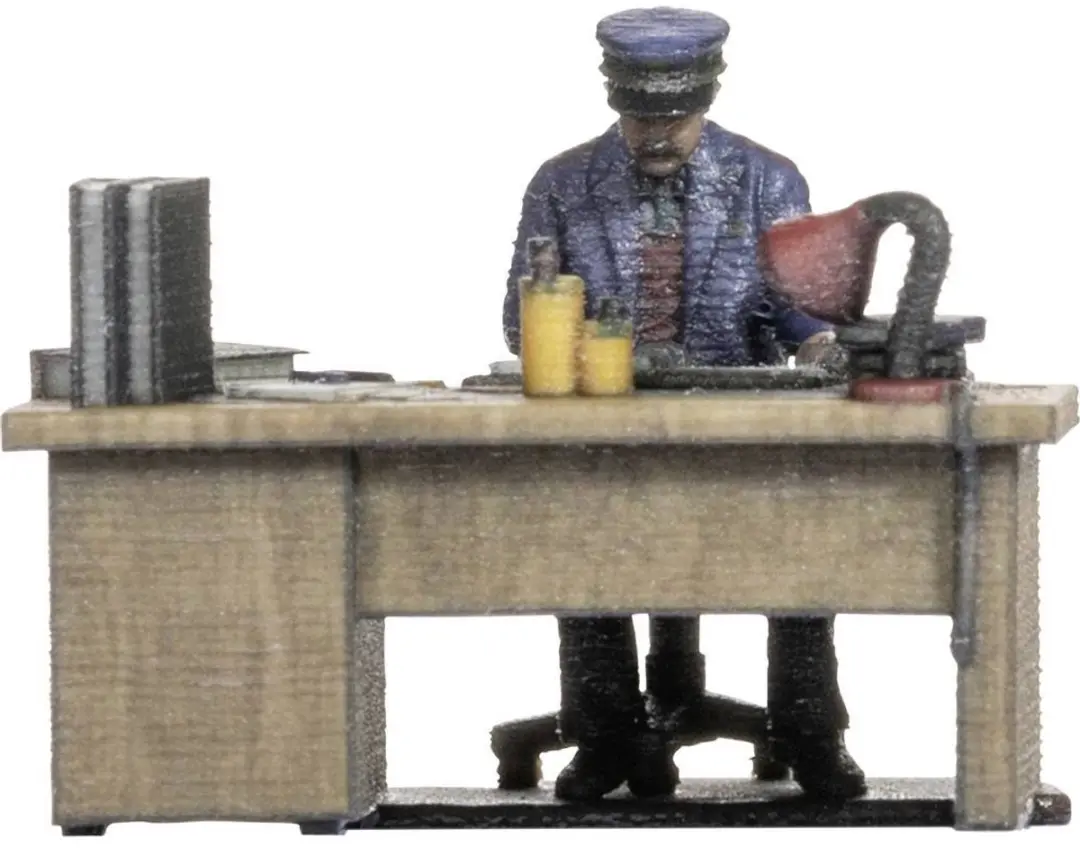 Noch 10220 Spoorwegbeambte Figuur