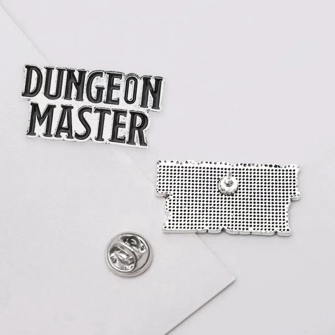 Lapi Toys Dungeon Master Pin D&D - Metaal - Zilverkleurig/Zwart