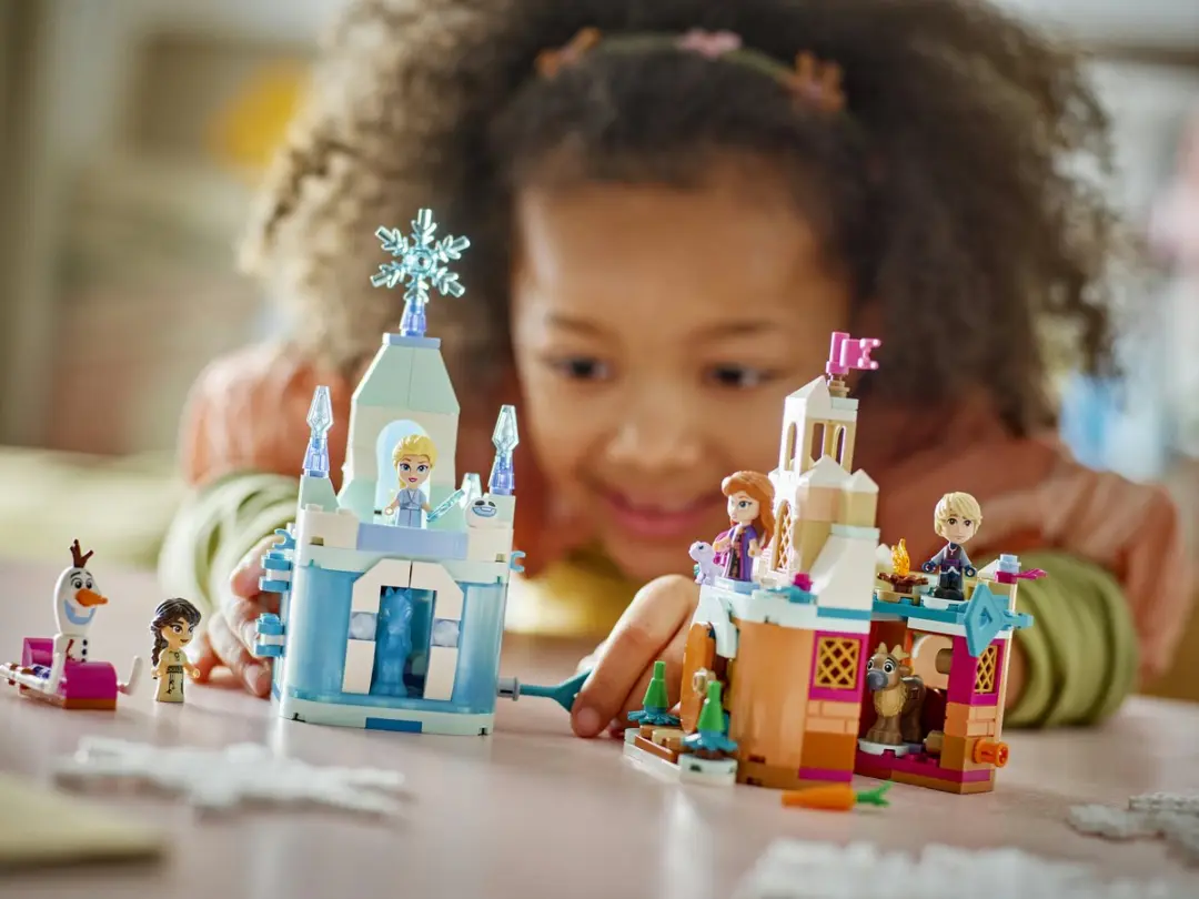 LEGO Disney Princess 43278 Arendelle IJspaleis - 306 Stukken - Meerkleurig - afbeelding 2 van 6