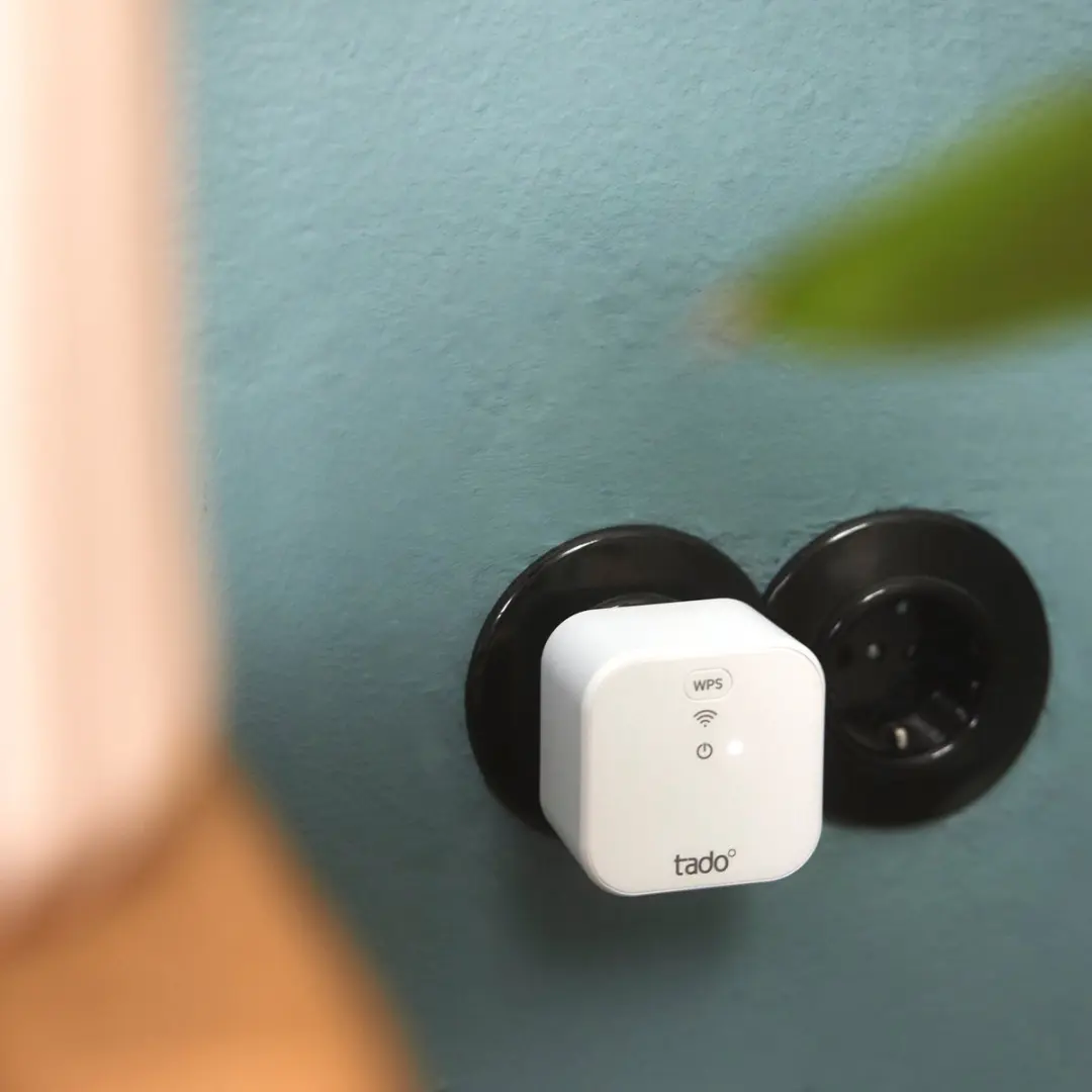 Tado Slimme Thermostaat X Starterskit - Bedrade - Zwart/Wit