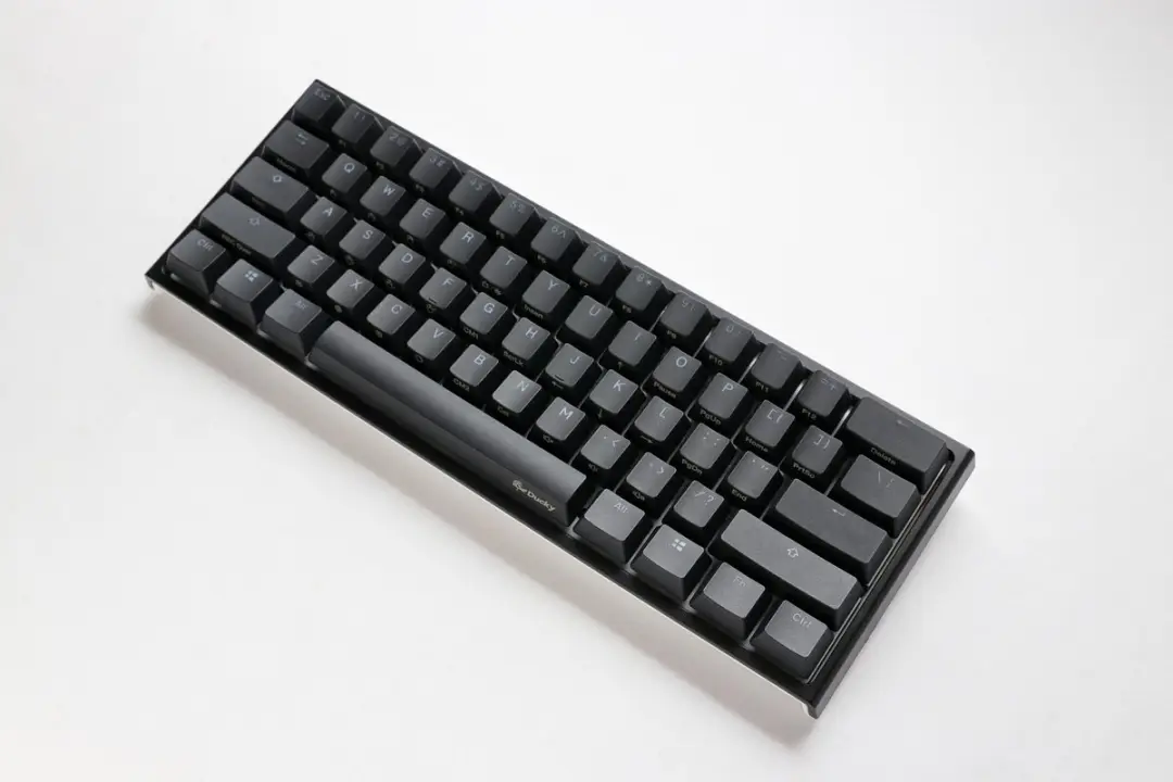 Ducky One 2 Pro Mini RGB Cherry Silent Red Gamingtoetsenbord - Zwart