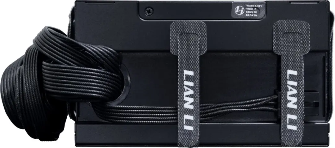 Lian Li RB0550B.B Power Supply 550W - Zwart