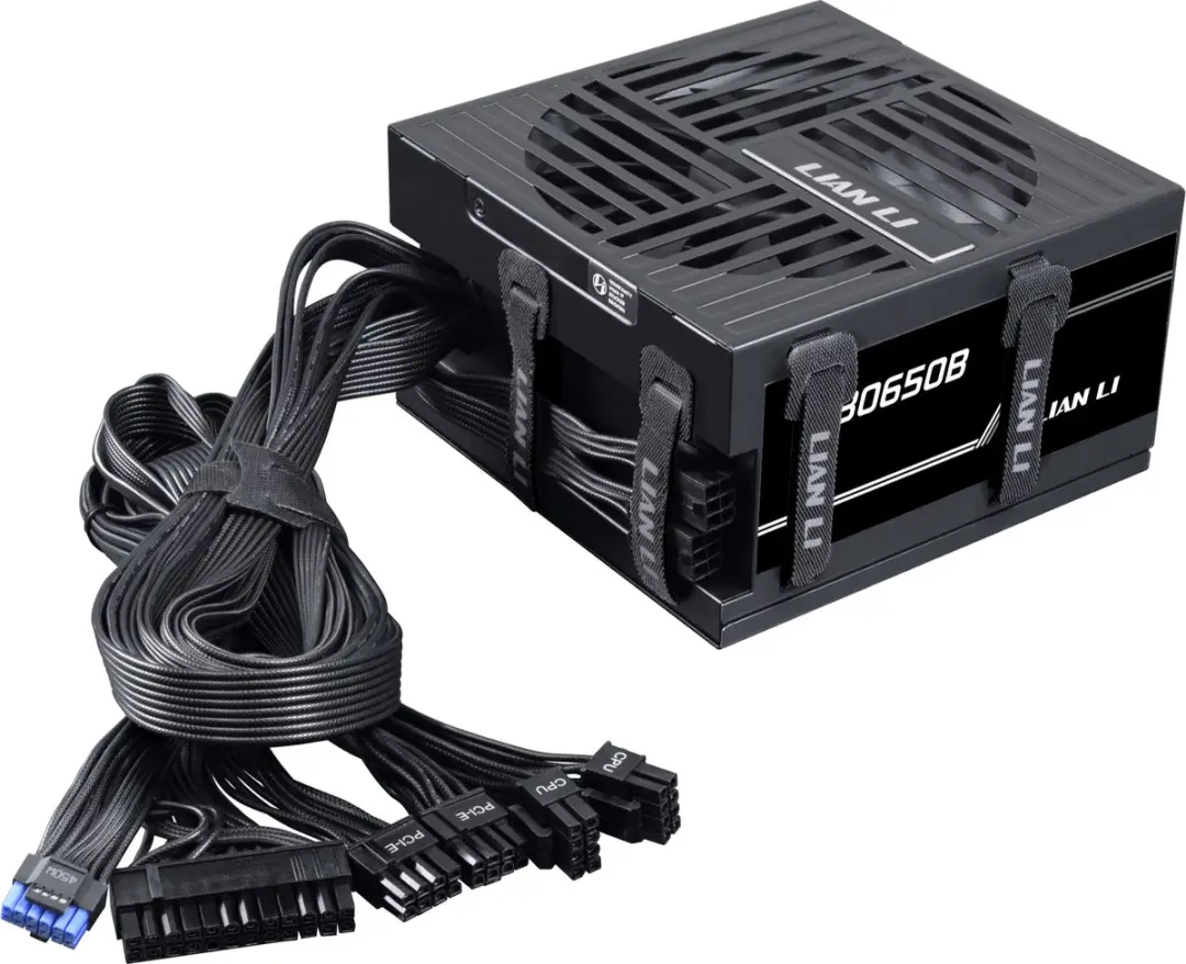 Lian Li RB0650B.B Voeding 650W - ATX - Zwart