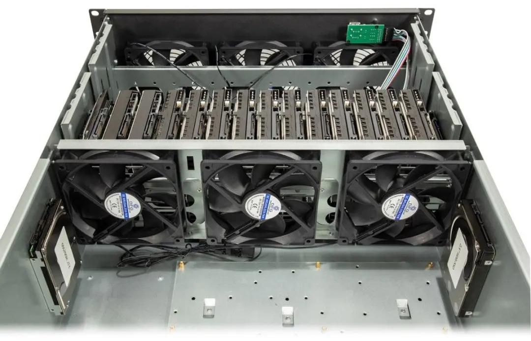 Inter-Tech 4F28 Rack - 4x 2.5" 28x 3.5" - USB 3.0/2.0