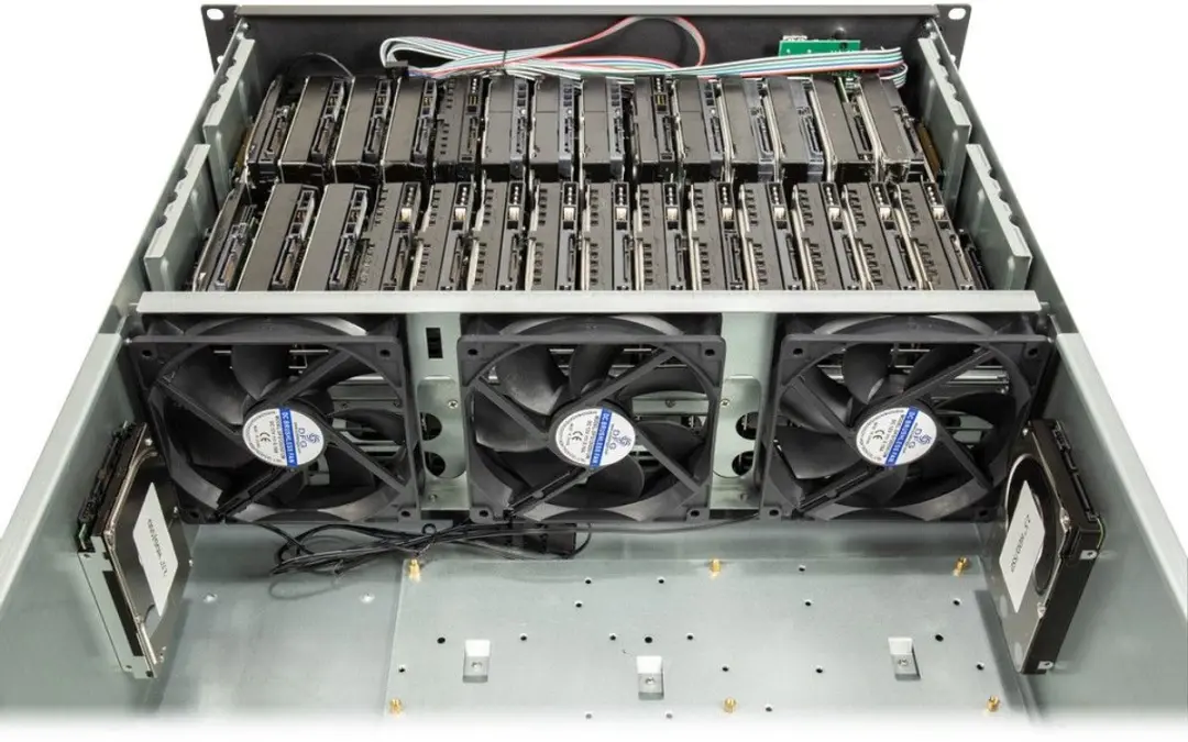 Inter-Tech 4F28 Rack - 4x 2.5" 28x 3.5" - USB 3.0/2.0