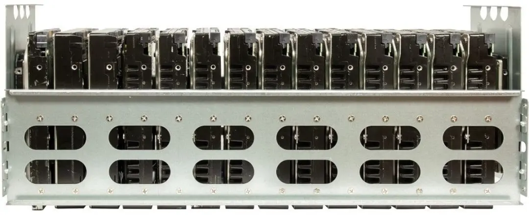 Inter-Tech 4F28 Rack - 4x 2.5" 28x 3.5" - USB 3.0/2.0