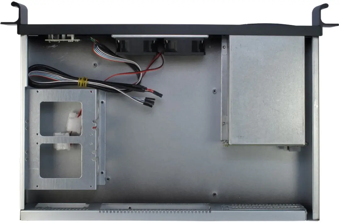Inter-Tech 1.5U-1528L Rack - 2x 2.5" & 2x 3.5" - Zwart