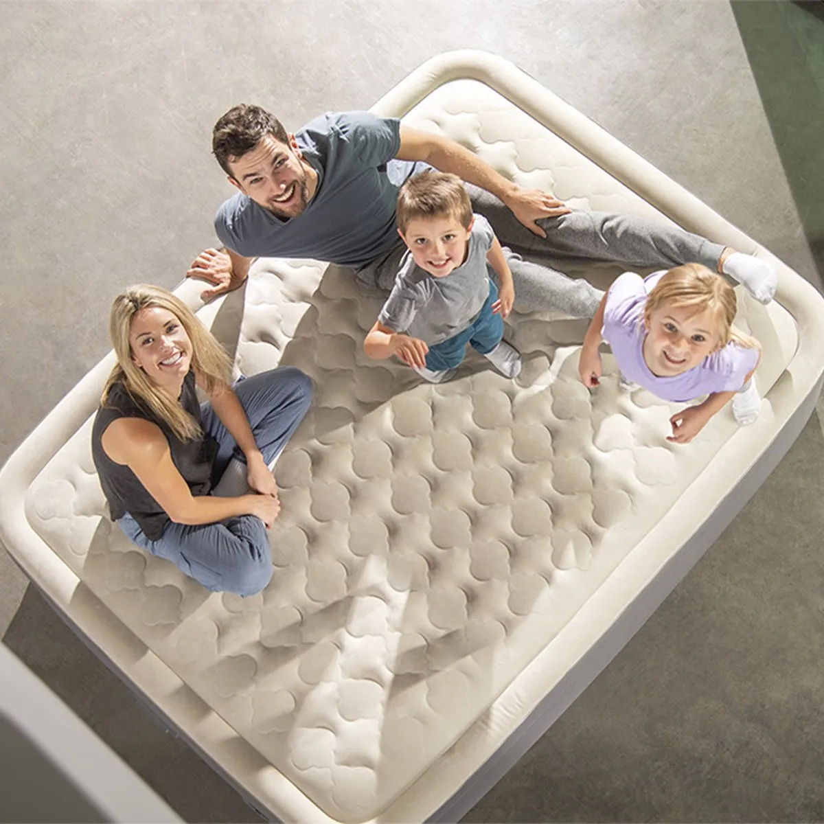 Intex Premaire II Luchtbed Queensize 152cm - Lichtgrijs