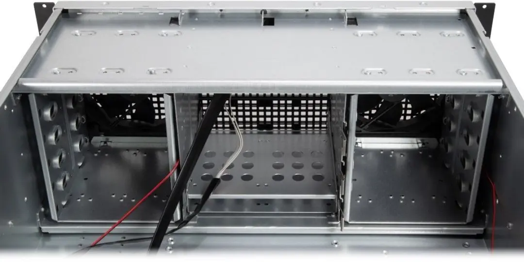 Inter-Tech 4U 40248 Rack - 11x 3.5" 4x 2.5" - Zwart/Grijs