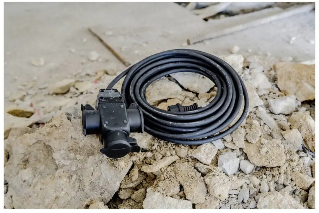 Brennenstuhl Verlengsnoer 10m 3-voudig IP44 - Zwart