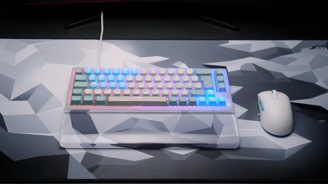 CHERRY XTRFY GP5 Litus White XL Gamingmuis