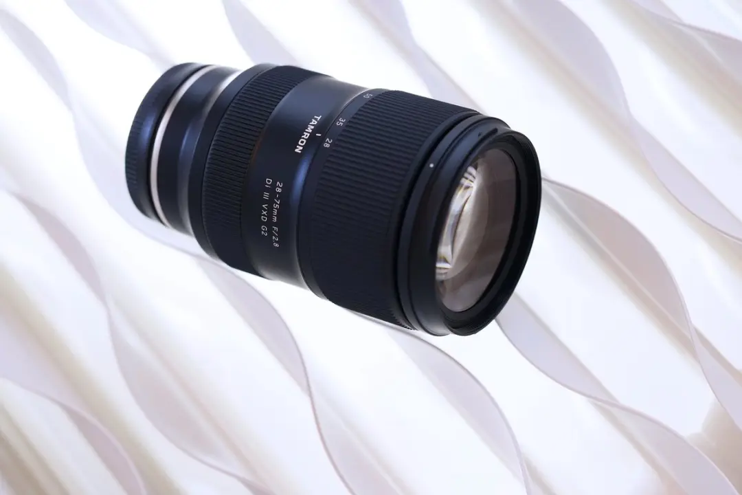 Tamron 28-75mm f/2.8 Di III VXD G2 Sony FE - 67mm