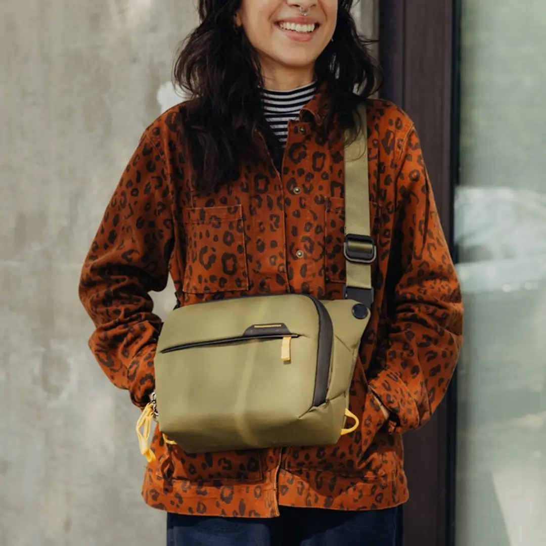 Peak Design Everyday Sling 3L - Kelp - afbeelding 6 van 6