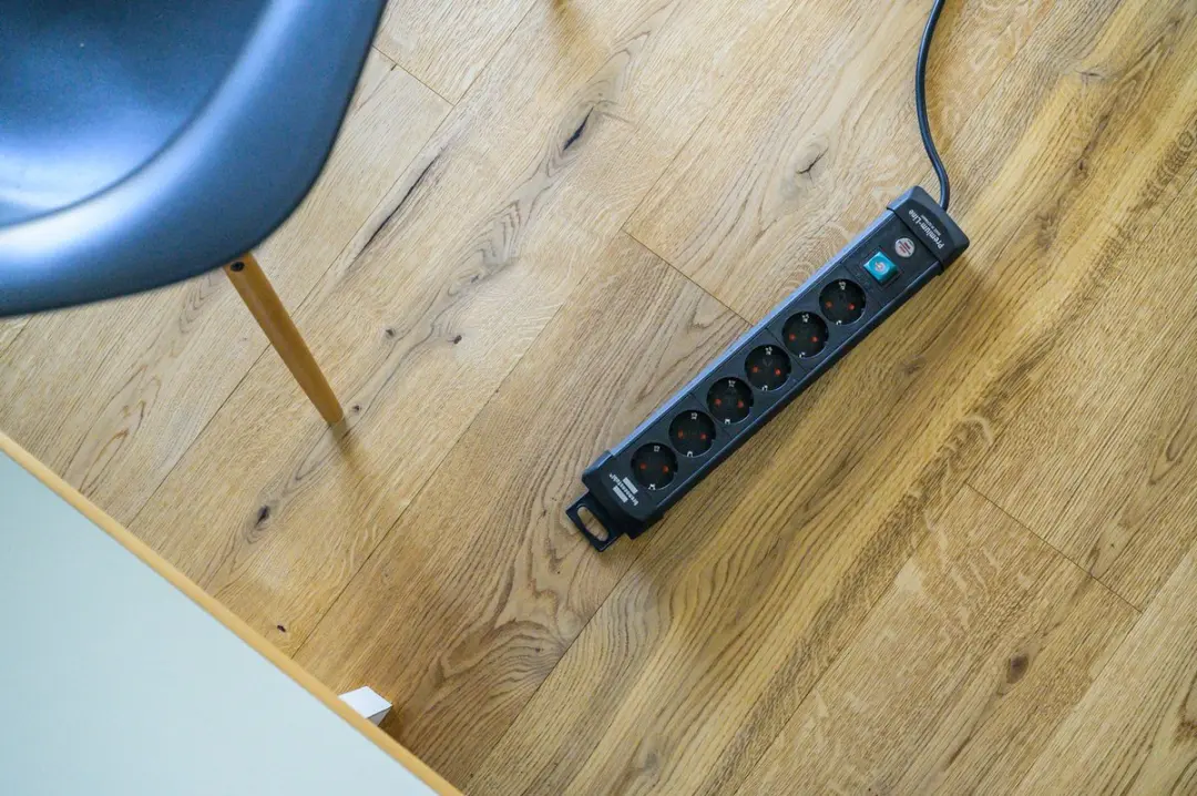 Brennenstuhl Premium-Line 6-voudige stekkerdoos - 3500W - 3m kabel - Zwart
