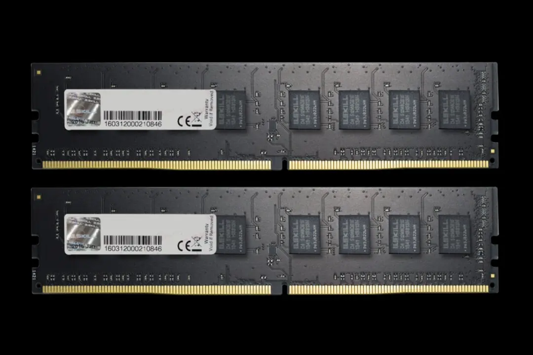 G.Skill DDR4 16GB PC2666 CL19 F4-2666C19D-16GNT