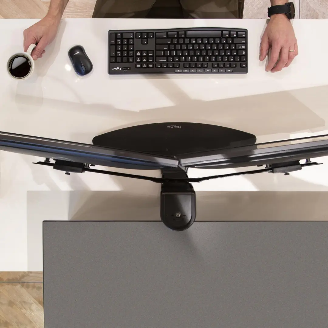 Ergotron Neo Flex Dual Monitor Lift Stand 33-396-085 - Zwart