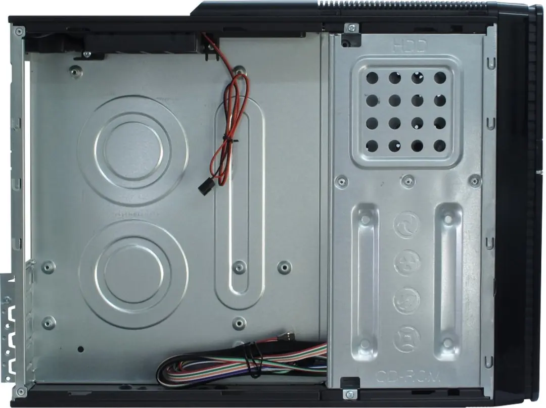 Inter-Tech IT-607 Desktop - 2x 2.5" 2x 3.5" 1x 5.25" - Zwart