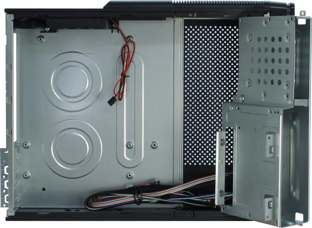 Inter-Tech IT-607 Desktop - 2x 2.5" 2x 3.5" 1x 5.25" - Zwart