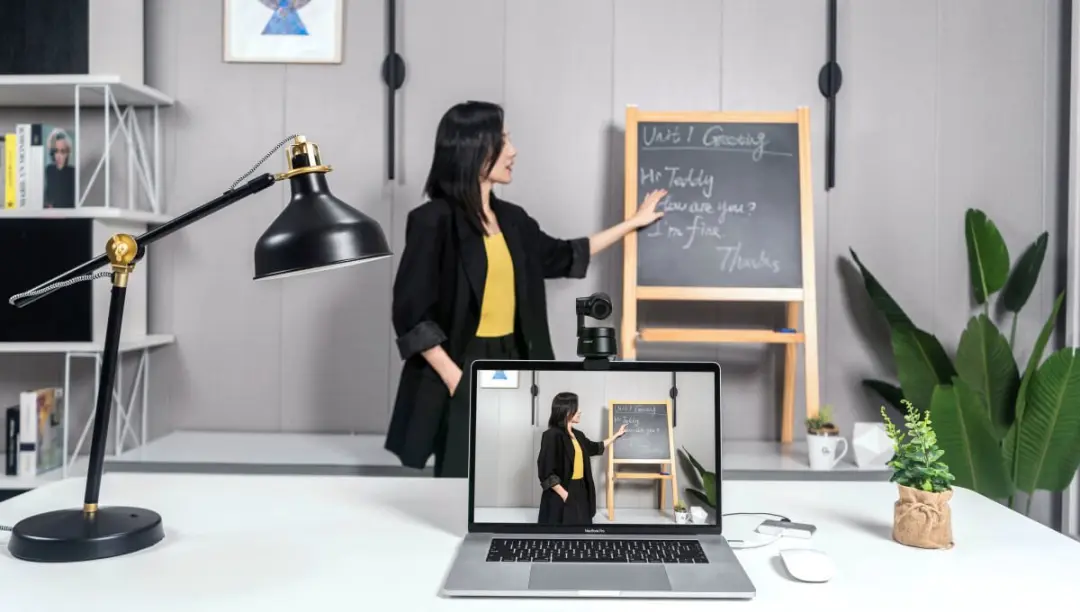 OBSBOT Tiny AI Webcam - Zwart - afbeelding 6 van 6