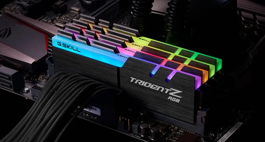 G.Skill Trident Z RGB F4-3600C16Q-32GTZRC DDR4 - 32GB (4x8GB) 3600MHz