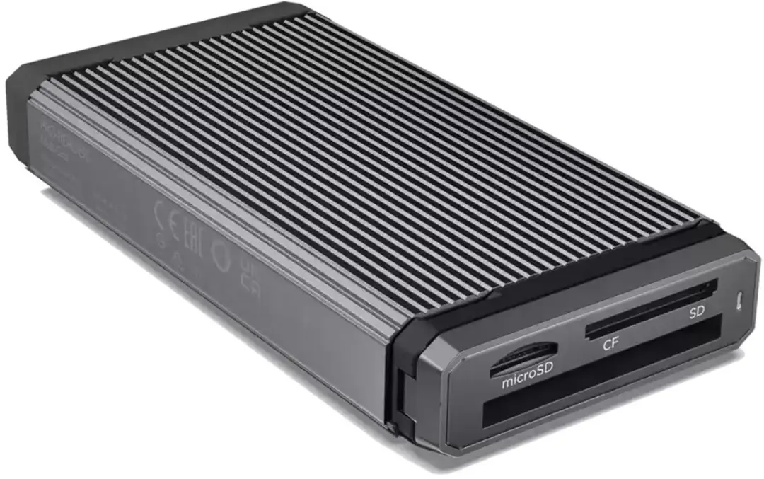 SanDisk Professional PRO-READER Multi Card SDPR3A8-0000-GBAND