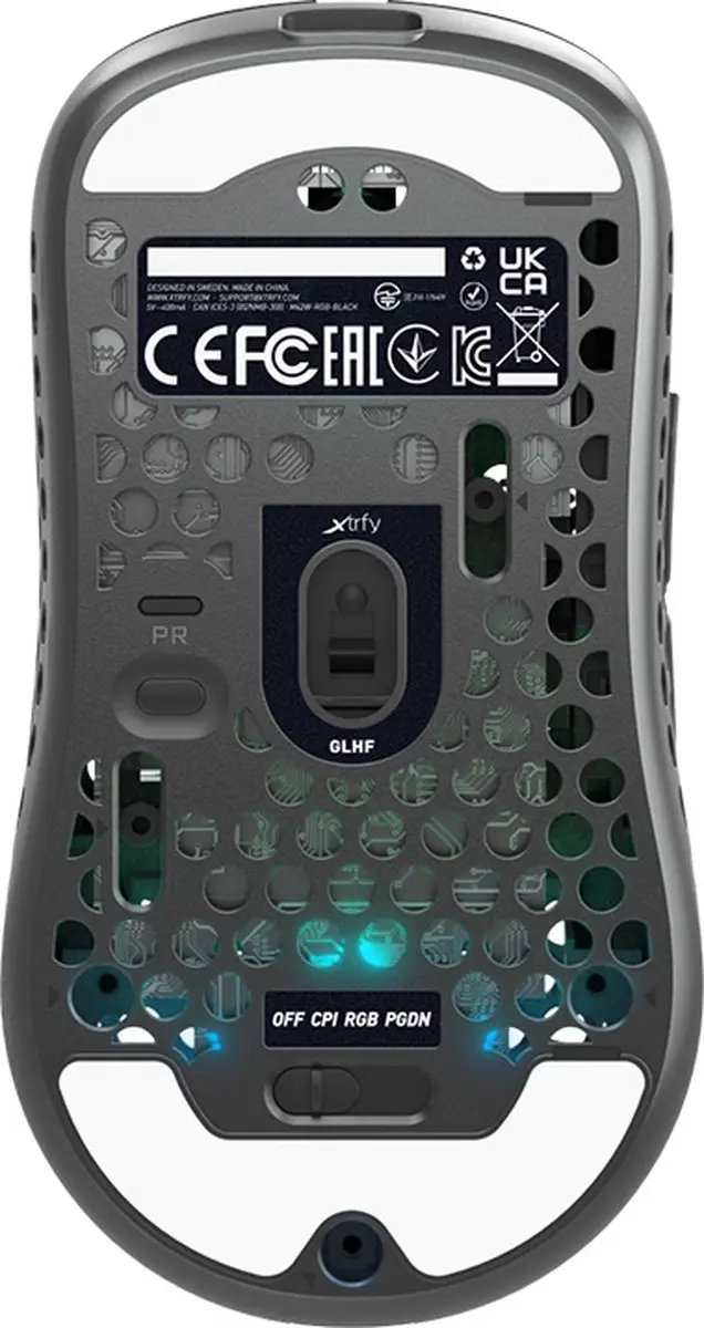 Cherry Xtrfy M42W-RGB Wireless Muis - Wit