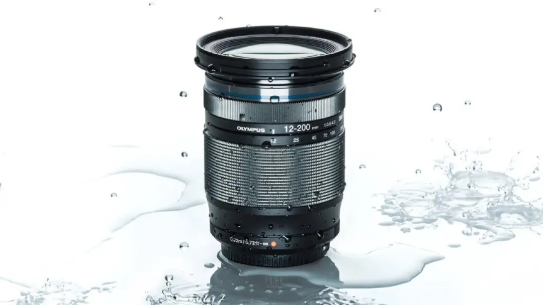 Olympus 12-200mm f/3.5-6.3 V335360BW000 Objectief - 72mm - Zwart