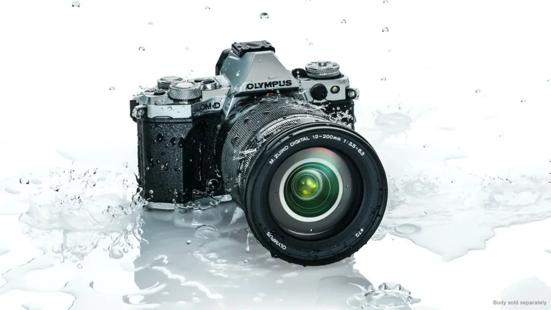 Olympus 12-200mm f/3.5-6.3 V335360BW000 Objectief - 72mm - Zwart