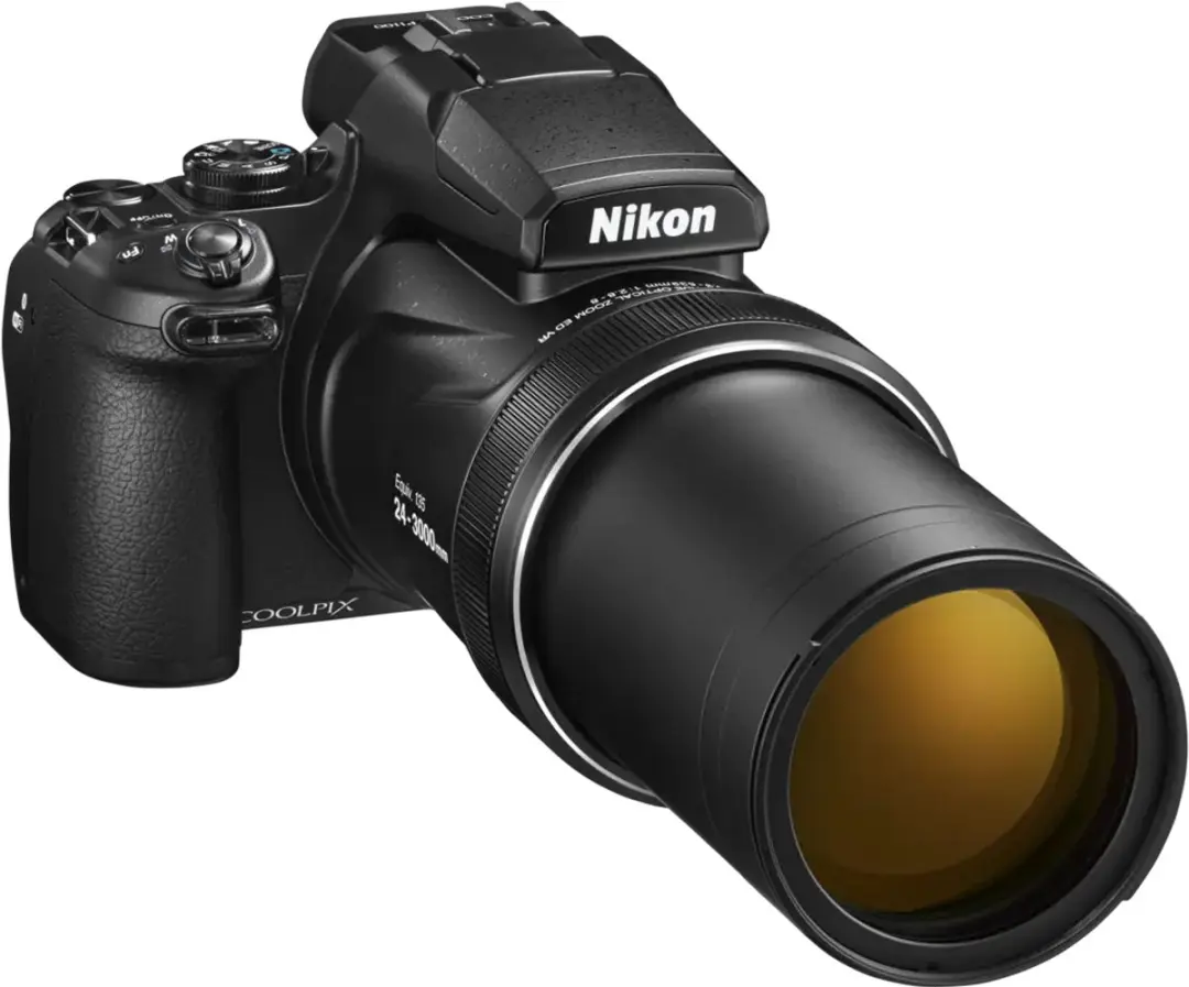 Nikon Coolpix P1100 VQA170EA - 1/1.4 inch - Zwart