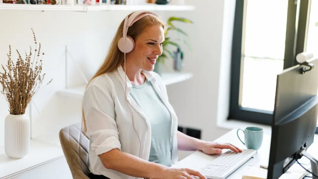 Logitech Zone Wired 2 Headset - Roze - afbeelding 4 van 6