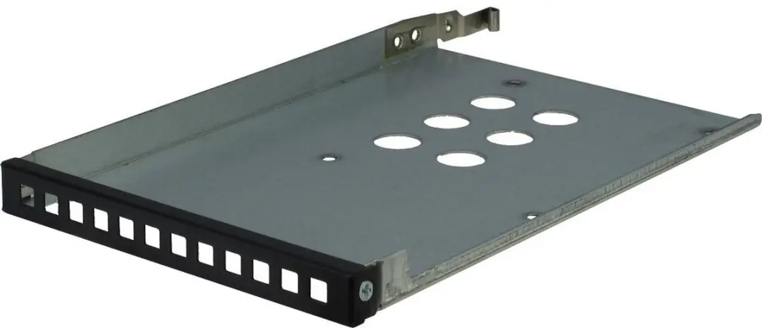 Intertech IPC 1U-1404 Rack - 7x 2.5" 4x 3.5" - Zwart