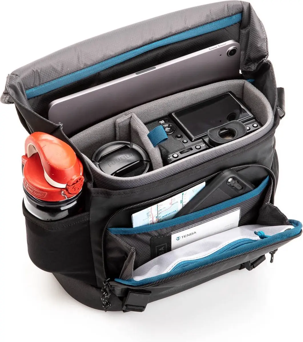 Tenba Messenger DNA 9 Slim Schoudertas - 10 inch - 3 Lenzen - Zwart